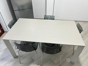 Tavolo 160x90 Scavolini con sedie