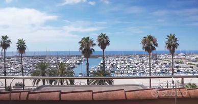 Appartamento sul lungomare di chiavari vista mare