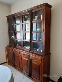 Mobile a vetri soggiorno o libreria