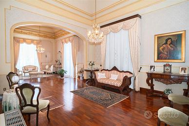 Rif.ff73b| palazzo riposto