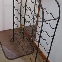 Portabottiglie in ferro battuto