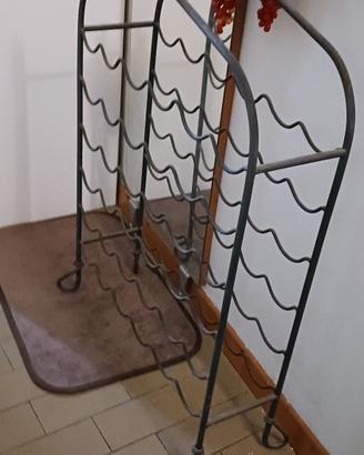 Portabottiglie in ferro battuto