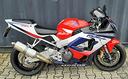 honda-cbr-900-rr-fireblade
