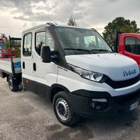 Iveco Daily 2016 7 POSTI + GRU RETRO CABINA KM 0