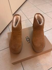 Ugg caldissimo