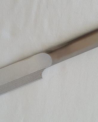 Alessi programma 8 - Coltello per formaggi teneri