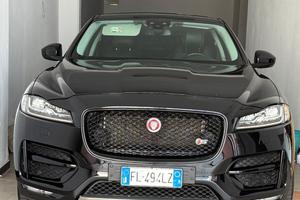 Stupenda Jaguar X-Pace Diesel 4x4 ad Asti