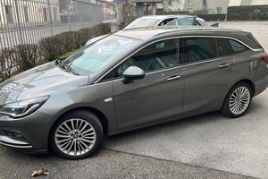 Opel Astra J Sportourer