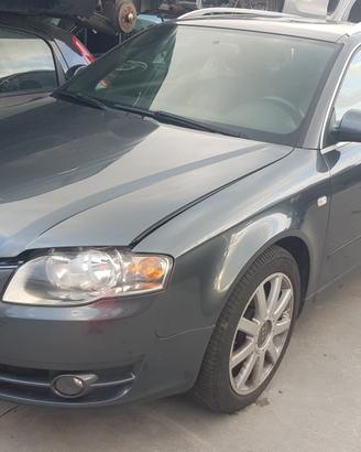 Audi A4 SW 2.0cc TDI4 diesel del 2006 ricambi
