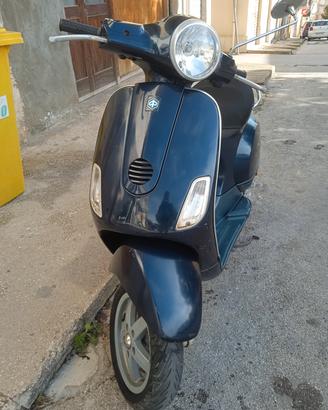 2 Ruote Vespa lx