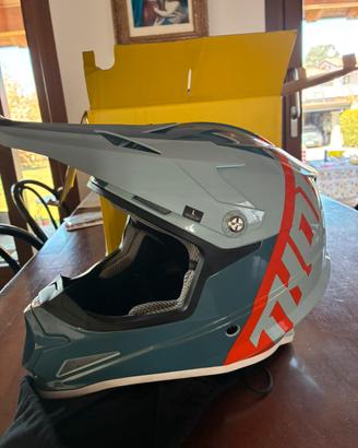 Casco da moto cross