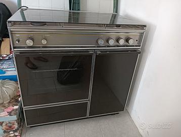 Cucina (forno+fornelli)