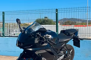 R 125 2025