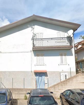 Casa singola a Tonara