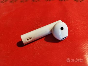 Auricolare Bluetooth bianco. 