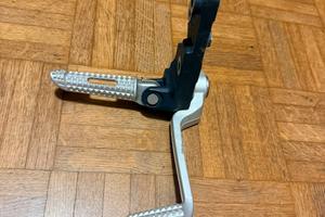 Pedana moto Triumph  speed triple 1050