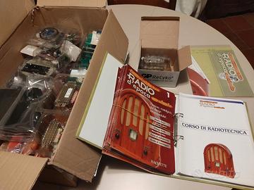 Radio a valvole vintage, da montare.