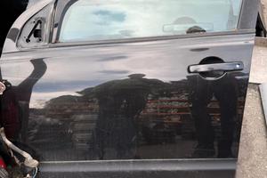 Portiera anteriore sinistra Nissan Qashqai