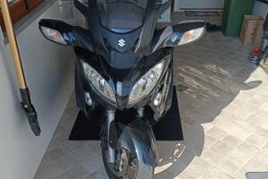 Burgman 650 2013 – 61.000 km – FULL OPTIONAL