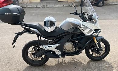 CFMoto 650MT
