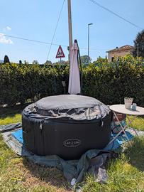 Lay-Z-Spa Miami – Idromassaggio Gonfiabile (Bestwa