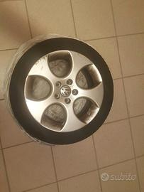 cerchi Golf 5