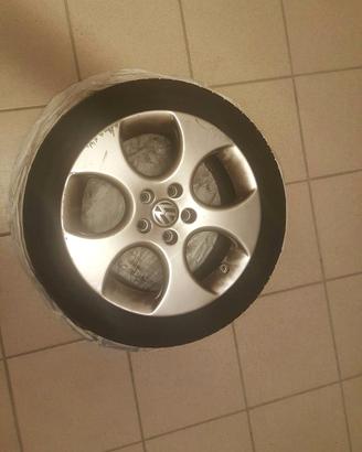  cerchi Golf 5