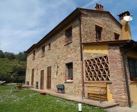 Casale in pietra colline Montaione