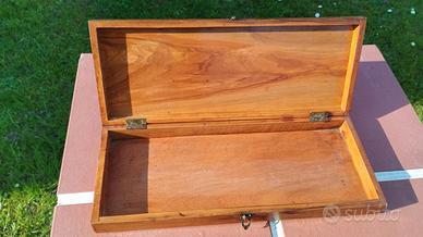 Scatola vintage in legno pregiato