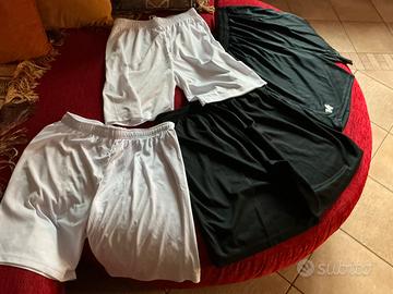 4 pantaloncini neri e bianchi - Taglia XL