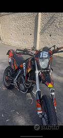 KTM smc lc4 660 supermoto
