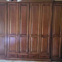 Camera da letto in legno massello