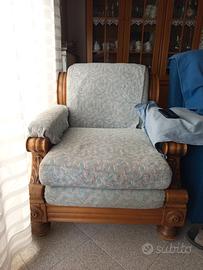 Poltrone stile classico in legno massiccio 