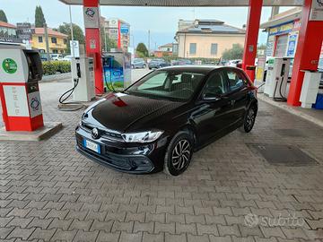 Volkswagen Polo 1.0 TSI ANNO 2023 SUPER PROMO