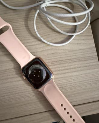 Apple Watch SE 6 GPS 40 mm