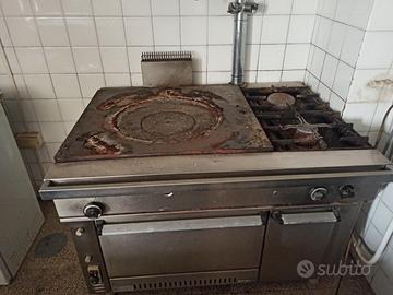 Cucina a gas professionale