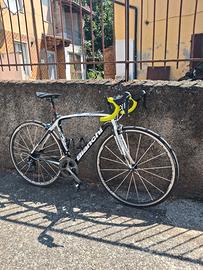 bianchi infinito carbonio 