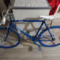 Bici a scatto fisso