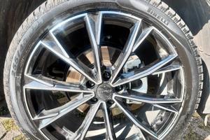 Treno 4 Gomme Invernali Pirelli 255/40/21 nuove!!!