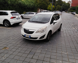 Opel Meriva b