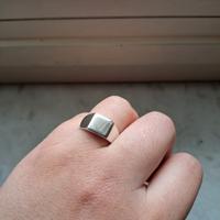 Anello sigillo quadrato 