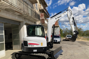Escavatore 60 ql bobcat