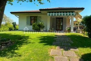 Villa Indipendente su 4 lati