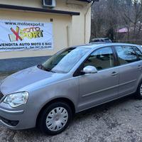 Volkswagen Polo 1.4/80CV TDI 5p. Sportline