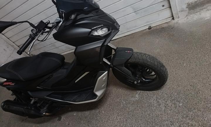 Aprilia SR GT 200 - 2023 Valuto Altro