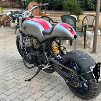Honda cb 900