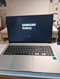 Galaxy Book2 Laptop, SSD 256 GB Silver