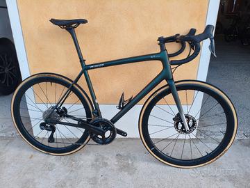 Bici da strada specialized Aethos 