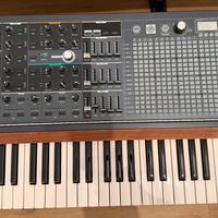 Arturia Matrixbrute