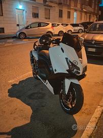 Yamaha T Max 530 - 2012